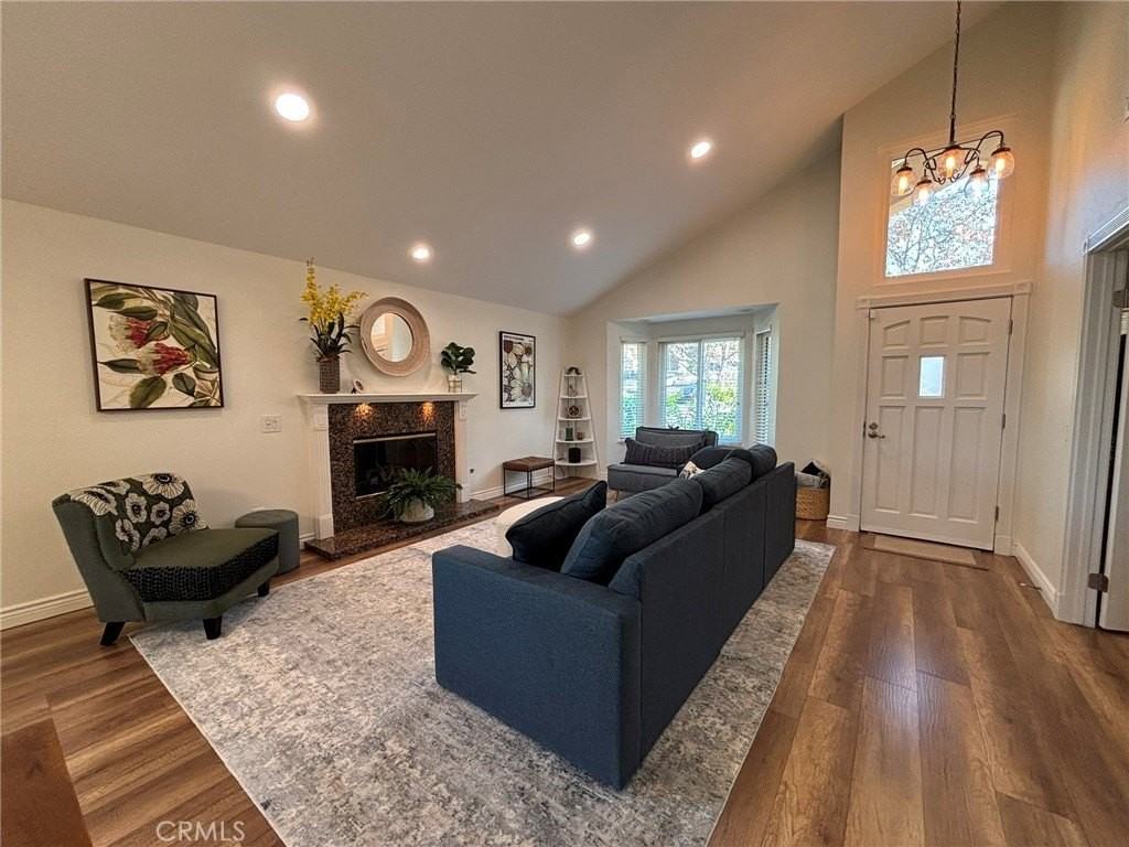 1200 Goldenview Dr - Photo 2 of 25