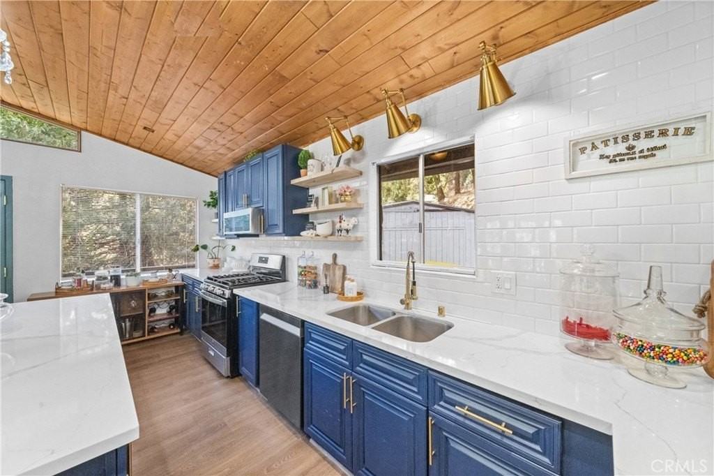 24288 Wabern Dr - Photo 4 of 25