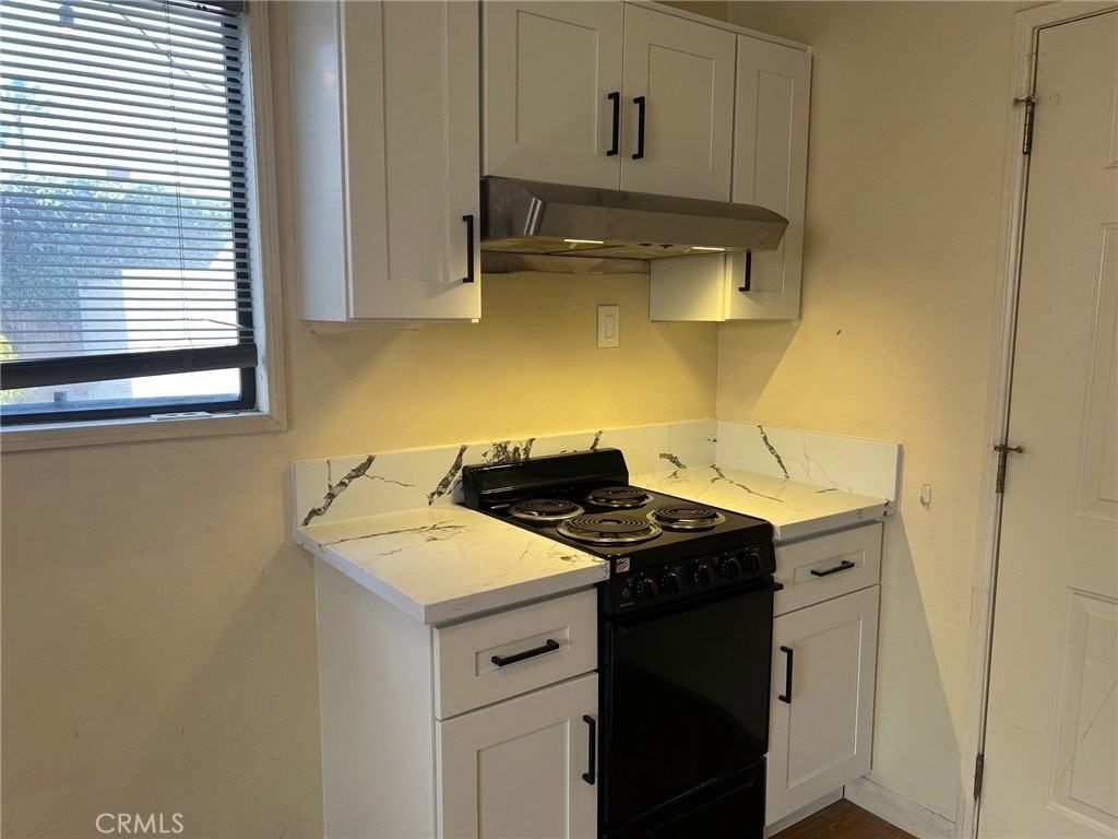 14845 Figueras Rd - Photo 5 of 23