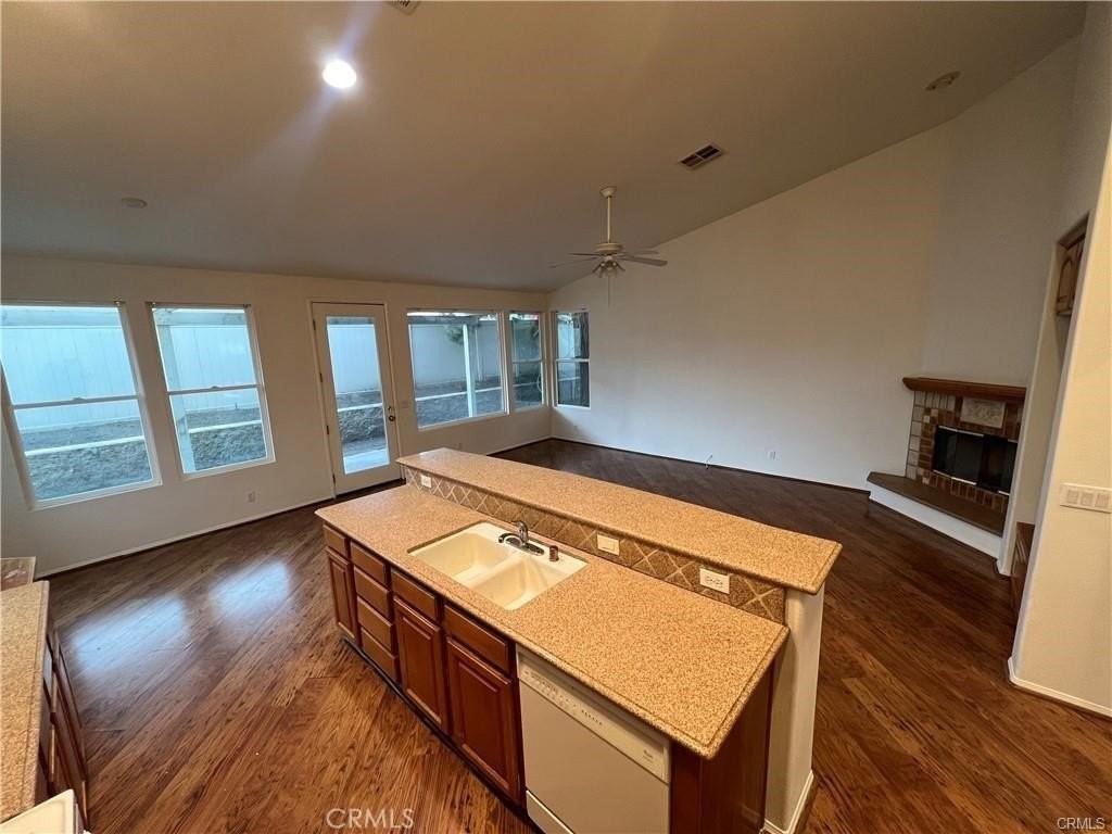 5419 Orange Grove Ave - Photo 7 of 21