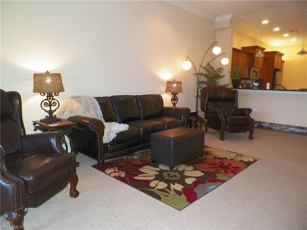 8641 Piazza Del Lago Cir Unit 204 #204 - Photo 4 of 34