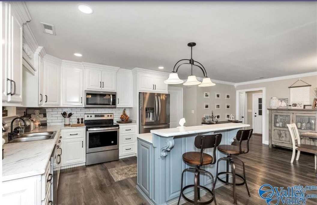 20456 Pheasant Dr - Photo 4 of 19