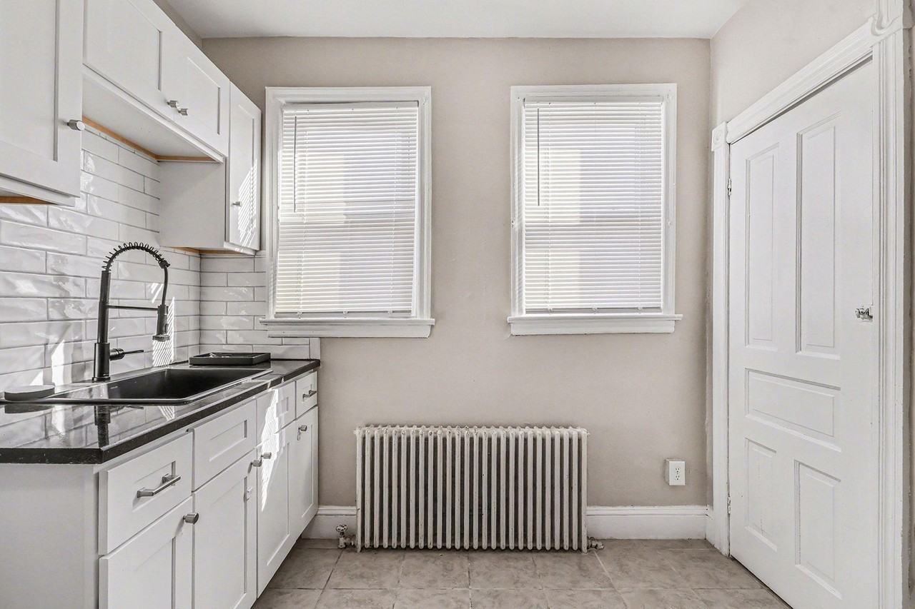 N Wilton St - Photo 2 of 15