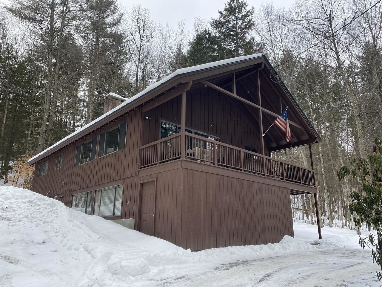 1138 River Rd - Photo 3 of 36