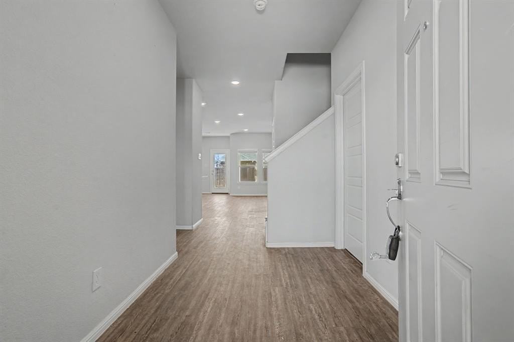 8940 Lantana Meadow Dr - Photo 4 of 40