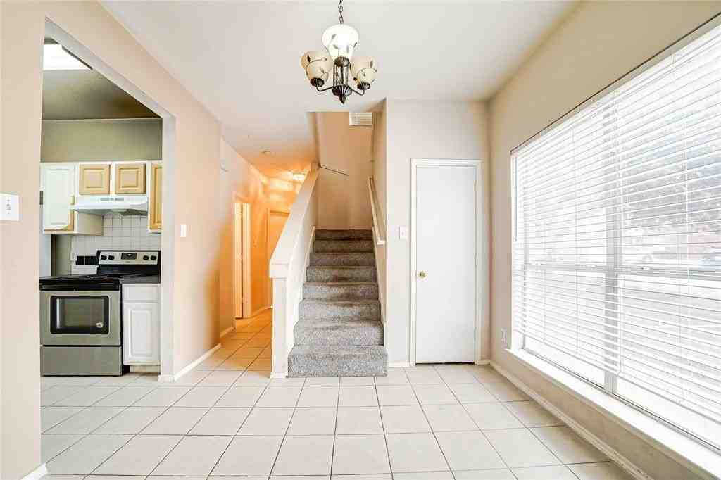 3946 Brandon Park Dr - Photo 3 of 24