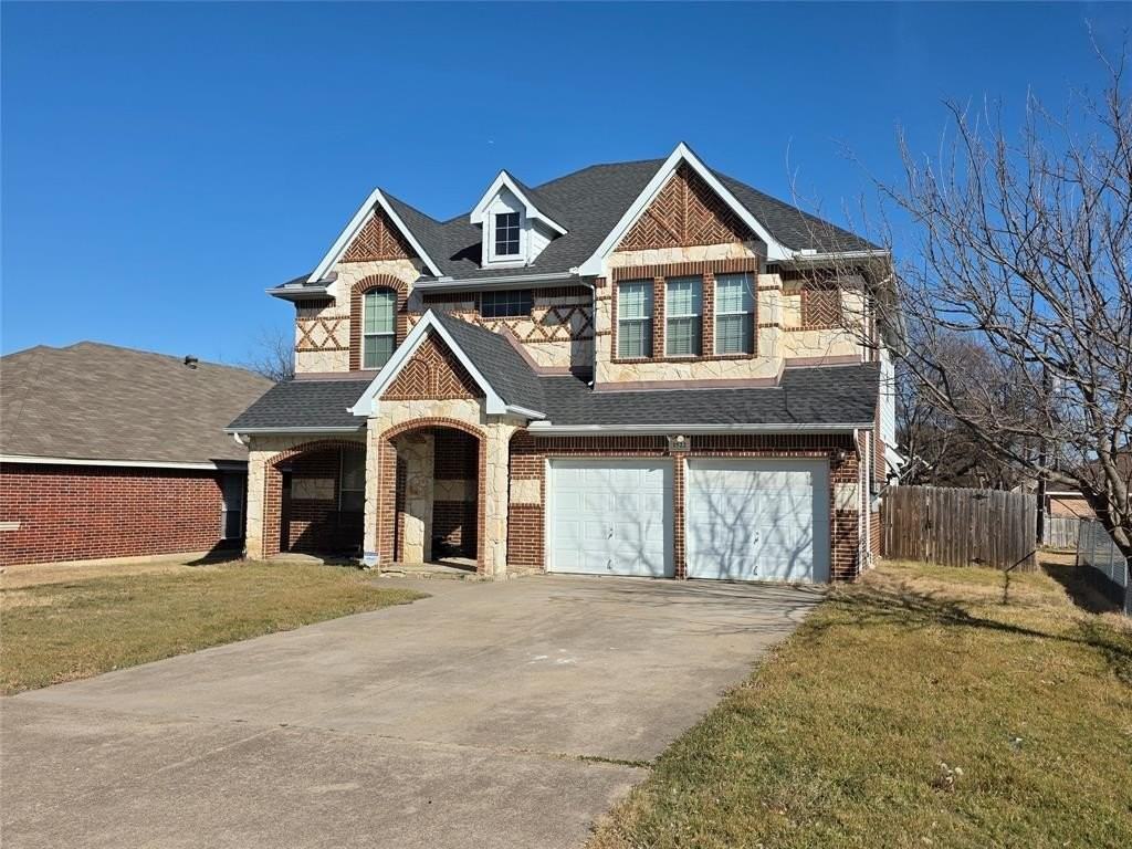 1522 Avenue E - Photo 2 of 36