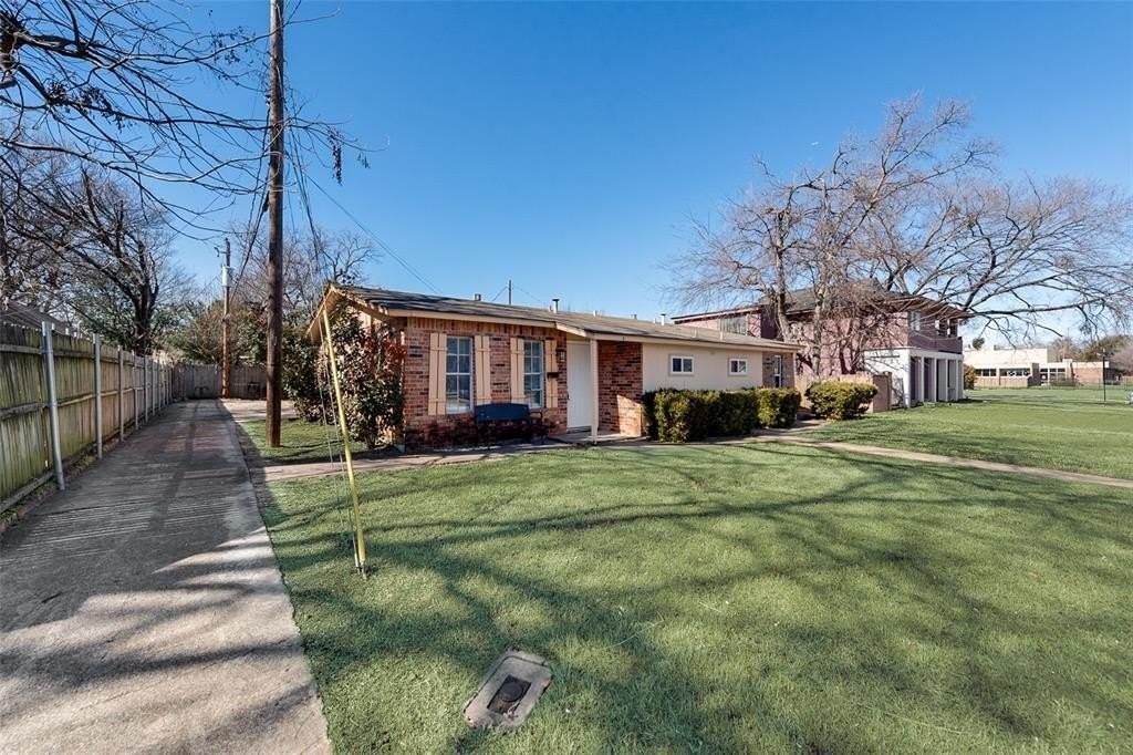 506 N Elm St #A - Photo 4 of 17