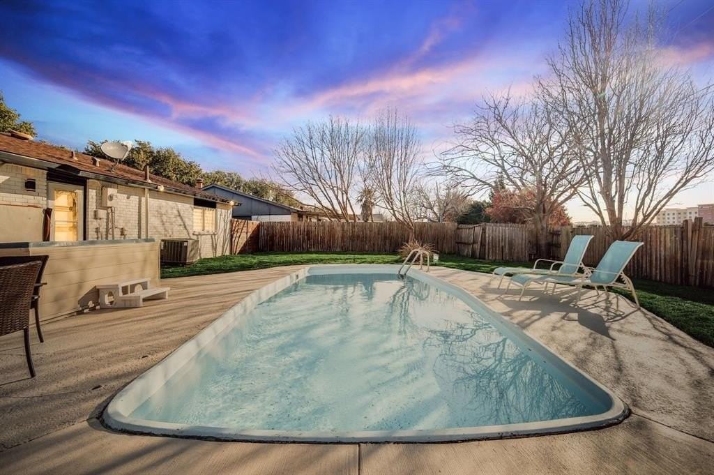 5112 Arbor Glen Rd - Photo 3 of 40