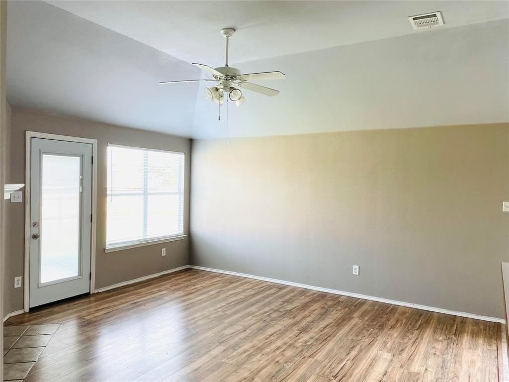 1245 Barrel Run - Photo 3 of 16