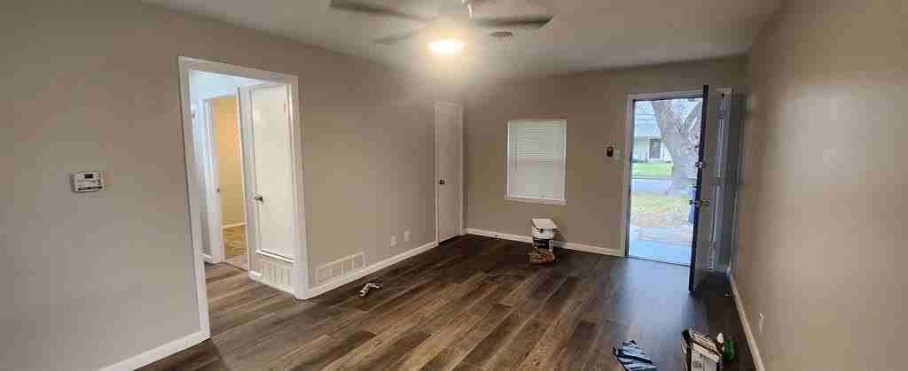 1227 Westmoreland Dr - Photo 4 of 7