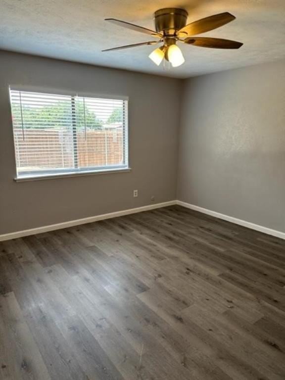 5204 Hendrix Dr - Photo 7 of 11