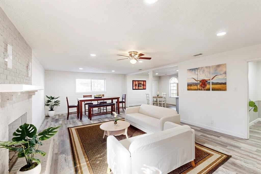 4620 E University Dr - Photo 6 of 40