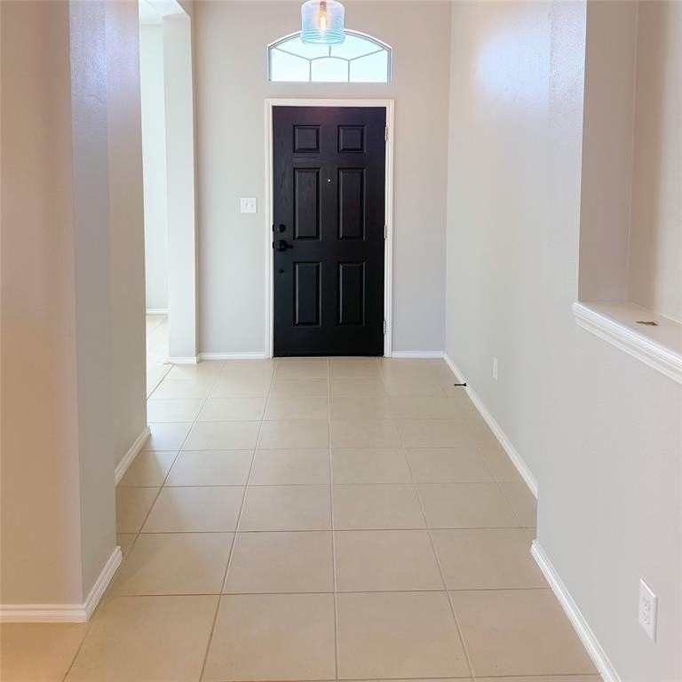 312 Portland Ct - Photo 3 of 28