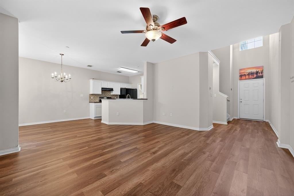 7228 Mediterranean Dr - Photo 7 of 25