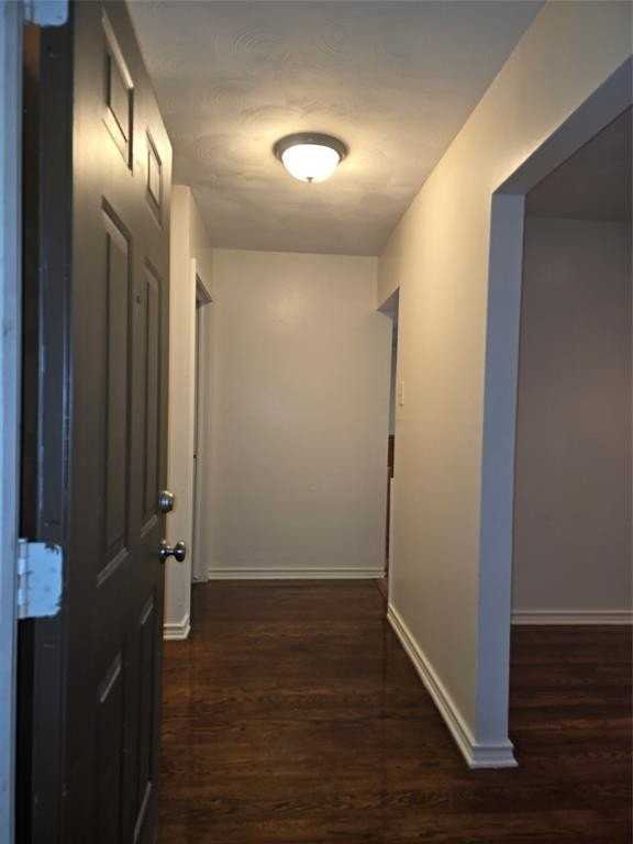 648 Penguin Dr - Photo 5 of 34