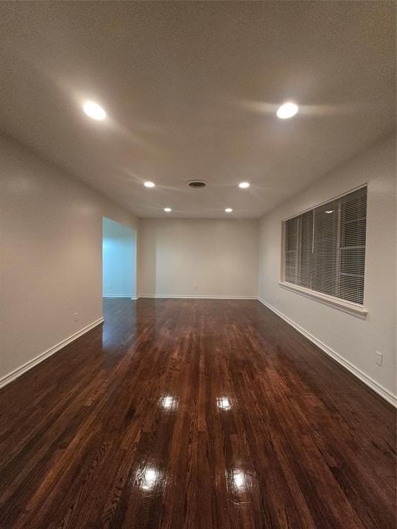 648 Penguin Dr - Photo 6 of 34