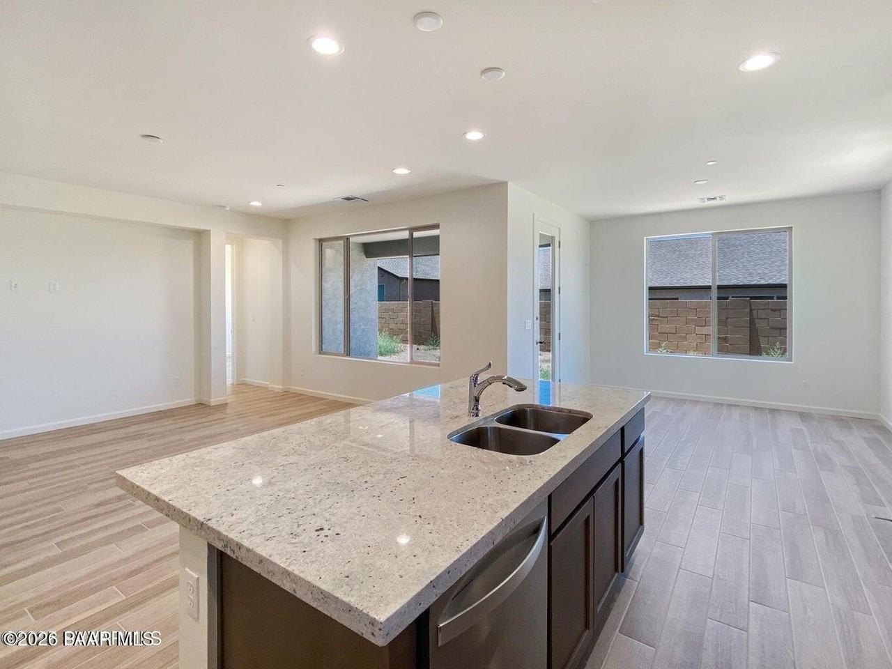 832 Eugene Rd - Photo 7 of 30