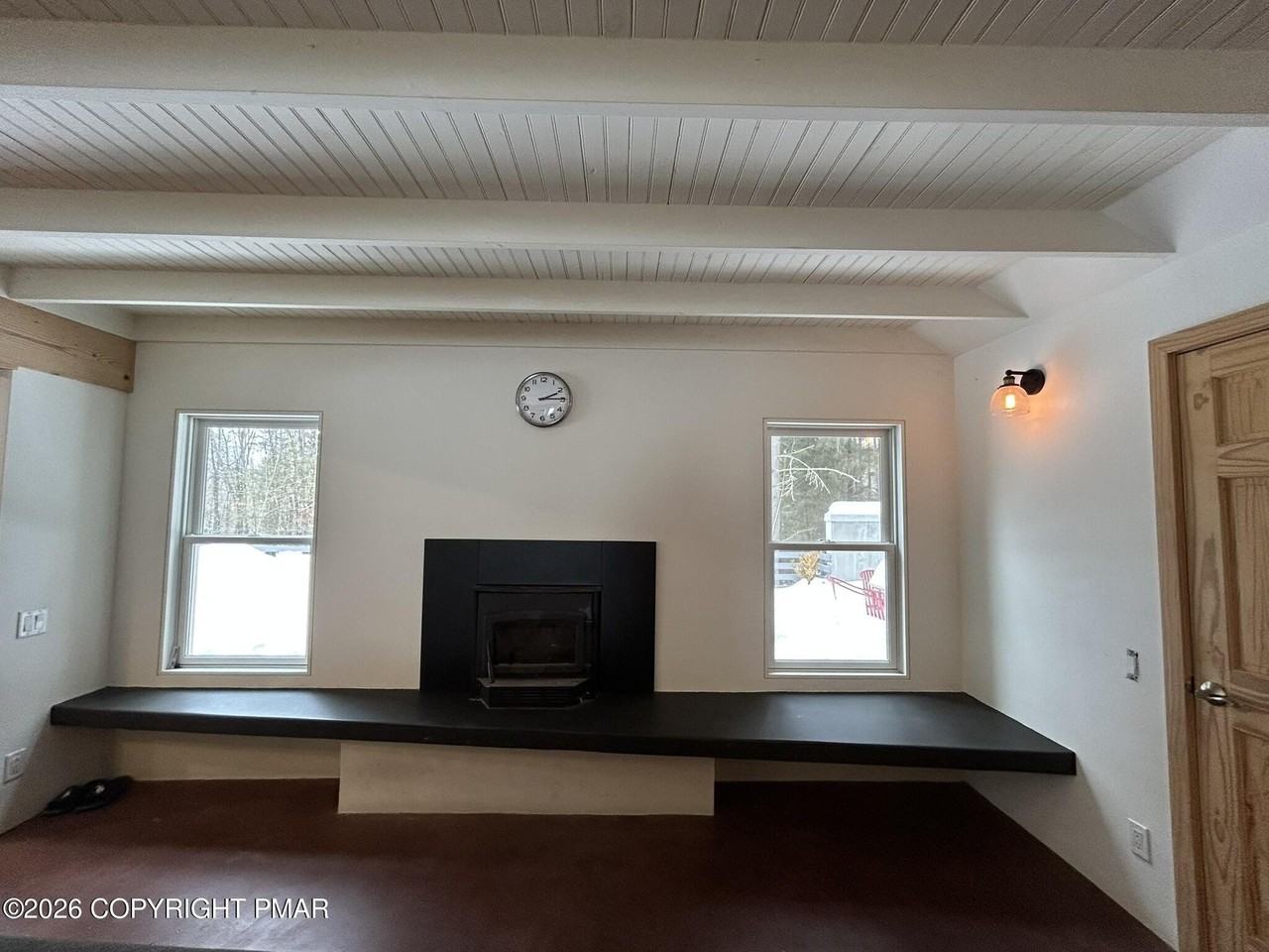 1113 Bush Rd - Photo 5 of 31