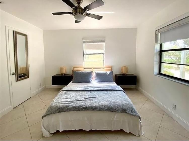 11613 Nw 28th St #2 - Photo 4 of 12