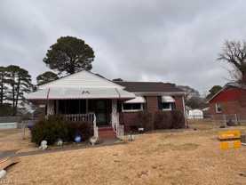 916 Warfield Dr - Photo 1 of 1