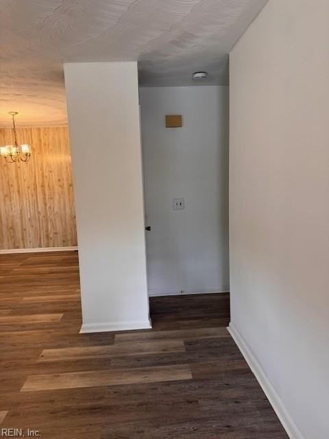 916 Warfield Dr - Photo 7 of 27