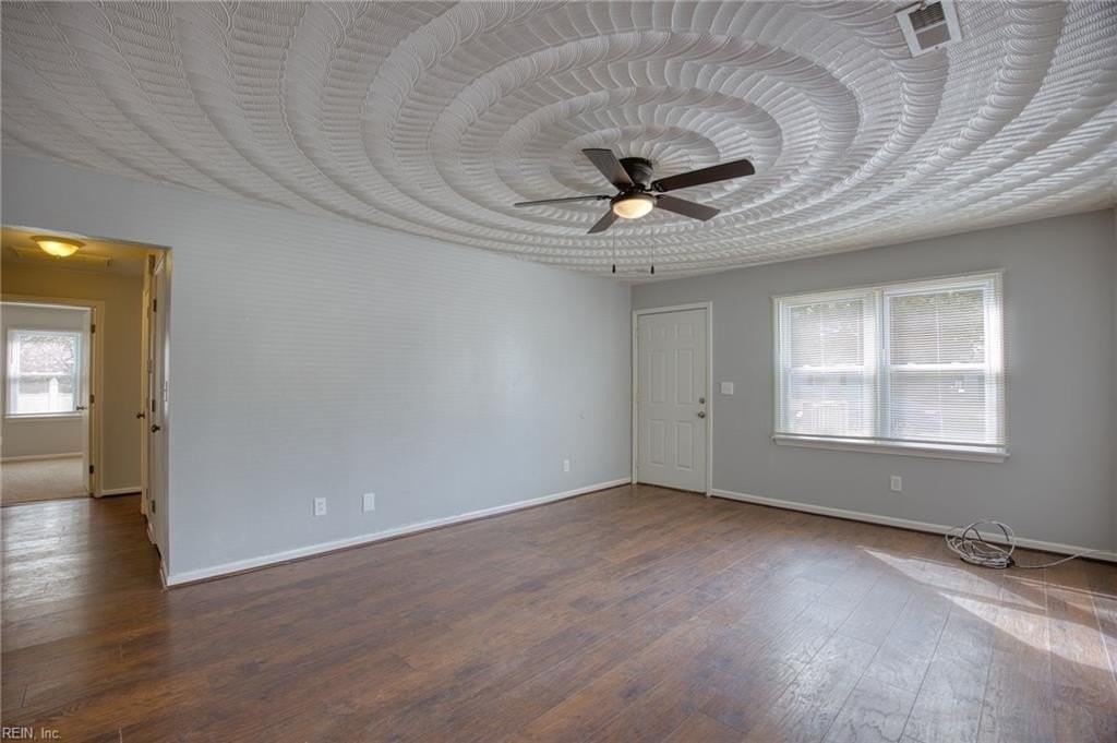 2902 Princeton Ave #A - Photo 2 of 25