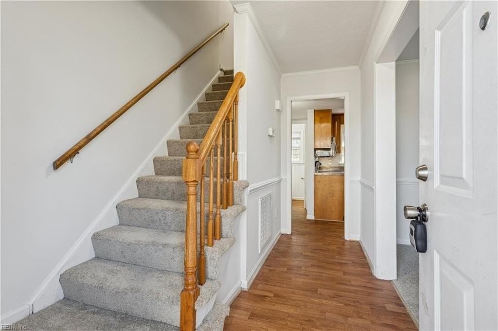 115 Wreck Shoal Dr - Photo 3 of 26