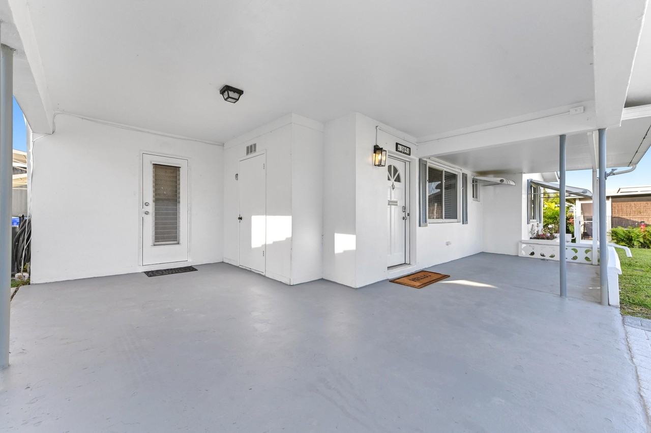 3051 Nw 2nd Ave - Photo 4 of 30