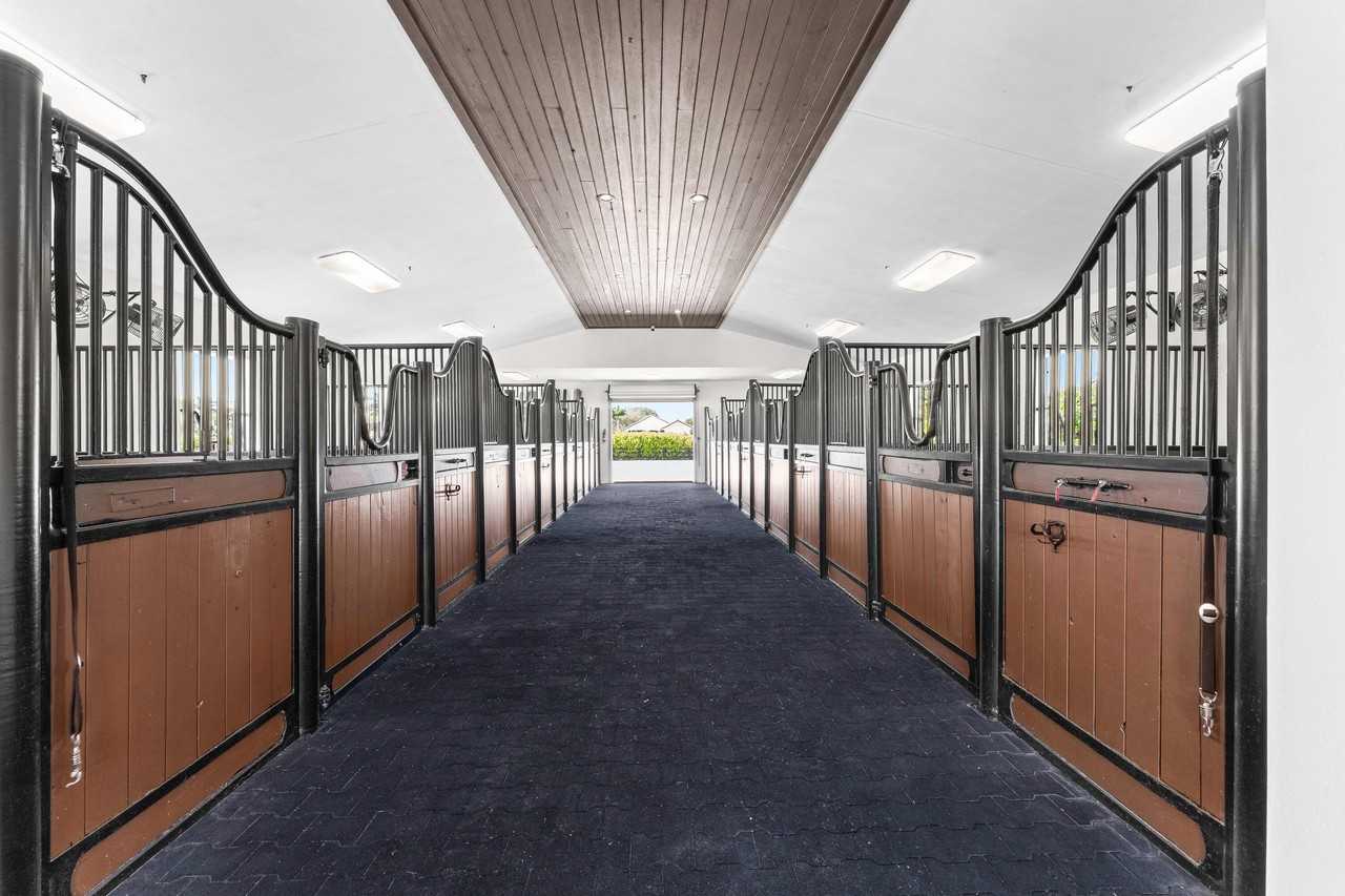 14628 Draft Horse Ln #BARN - Photo 2 of 16