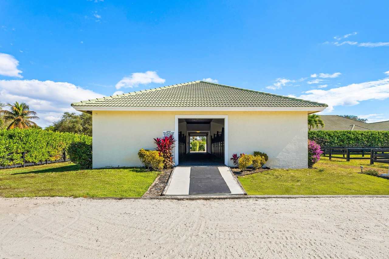 14628 Draft Horse Ln #BARN - Photo 5 of 16