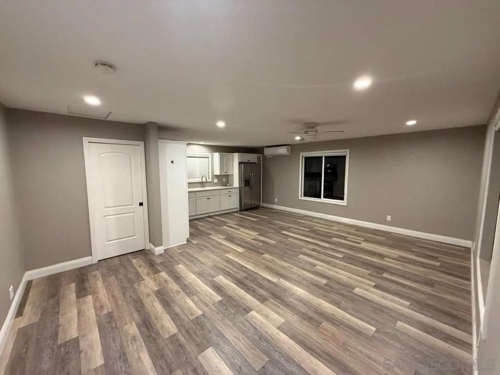 2627 Havencrest Dr - Photo 2 of 9