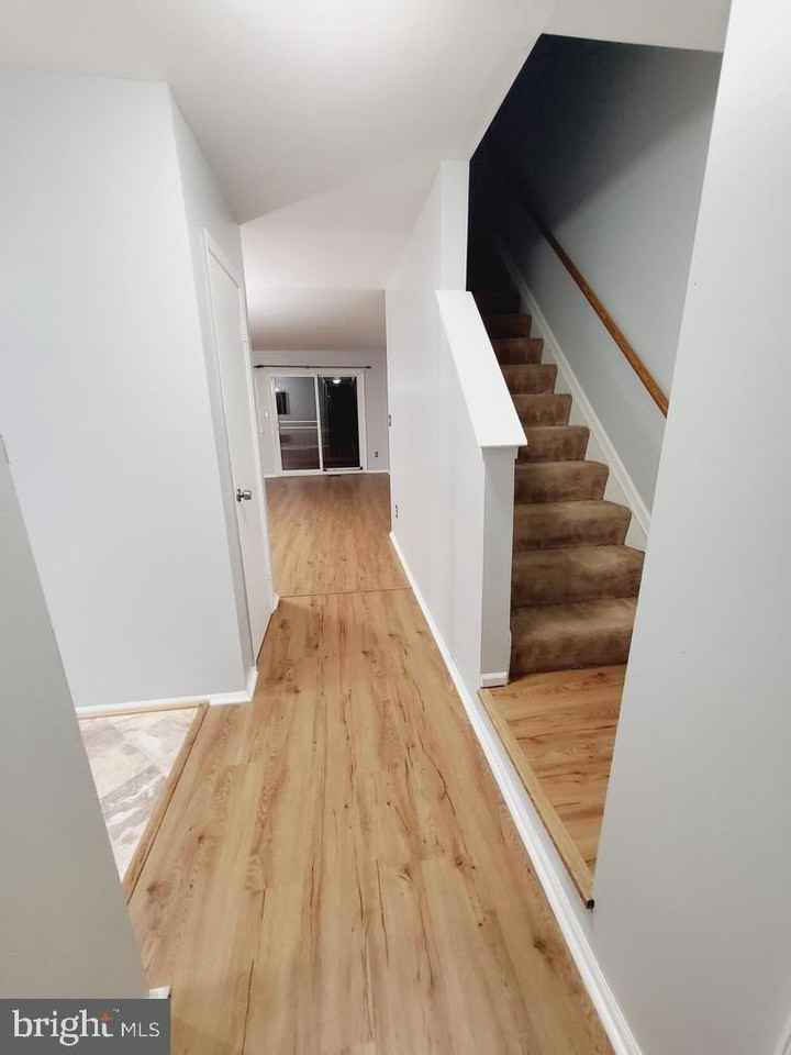 19 Island Run Ct - Photo 7 of 33