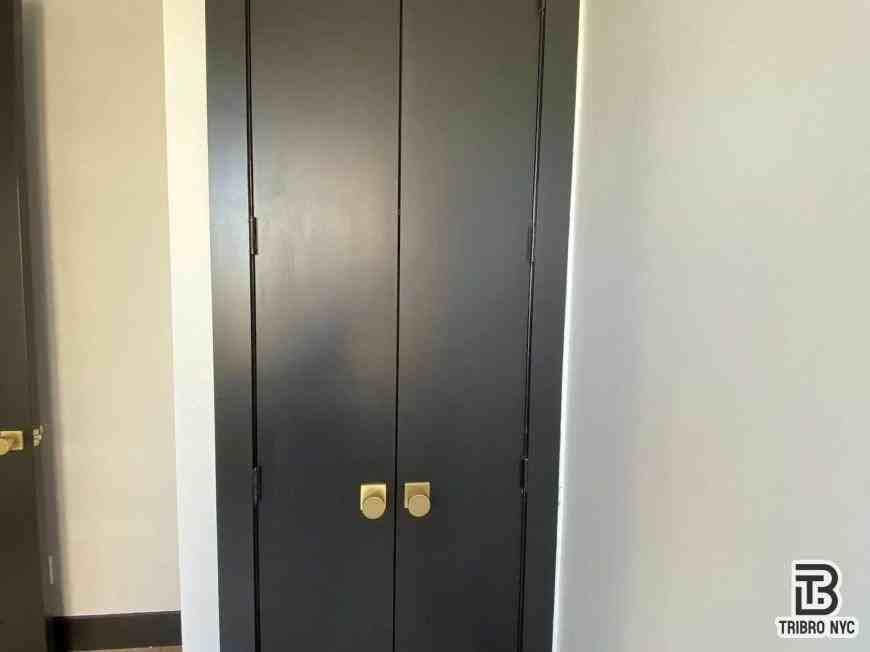 561 4th Ave - Photo 5 of 10