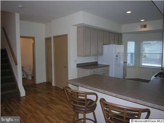 29 Blue Heron Ln - Photo 3 of 20