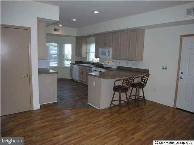 29 Blue Heron Ln - Photo 7 of 20