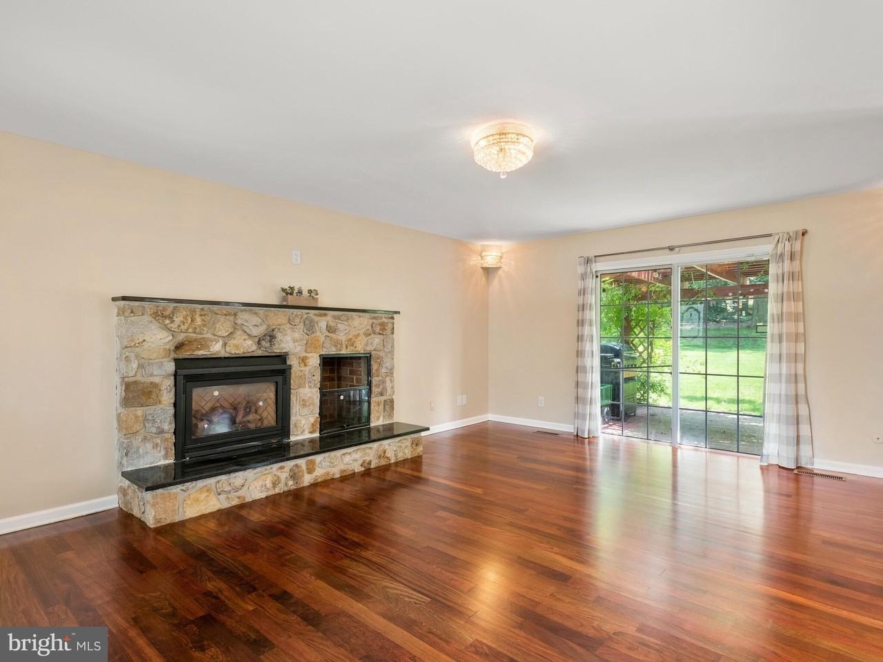 612 Bough Rd - Photo 3 of 40