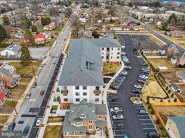 featured image of 624 Main St Apt 222 #222