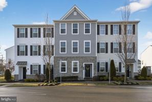 featured image of 11 Hedley Ln