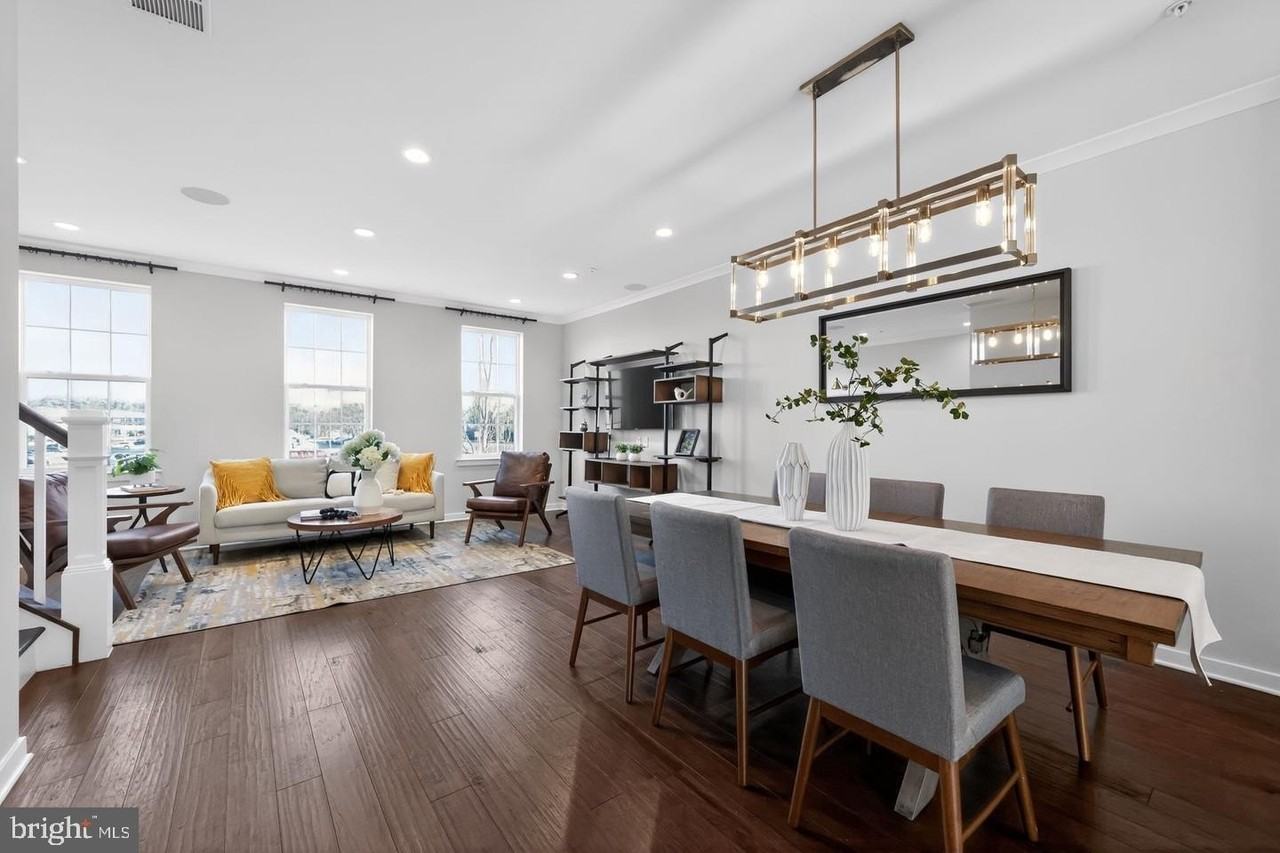 11 Hedley Ln - Photo 7 of 26