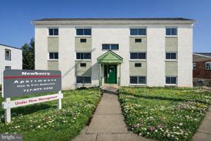 featured image of 403 N Newberry St Apt 304 #304