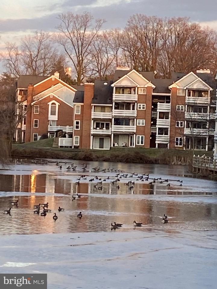 7604 Lakeside Village Dr Unit A - Photo 2 of 23