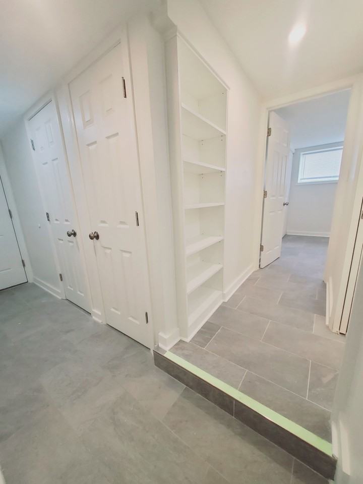 47 Lindale St #B - Photo 7 of 8