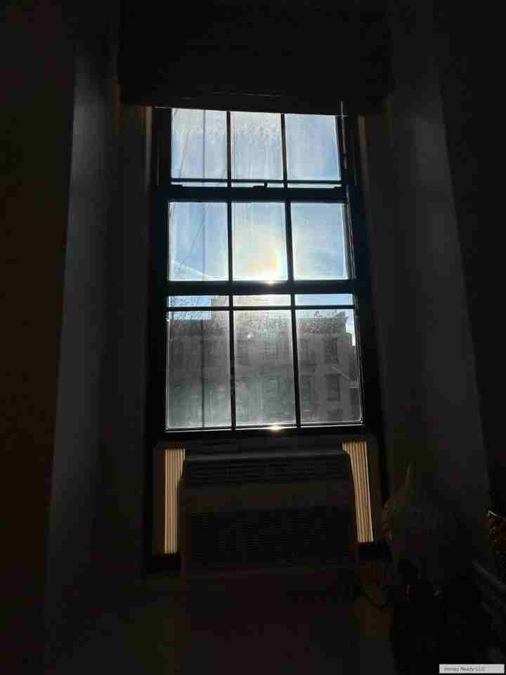 59 W 8th St - Photo 4 of 10