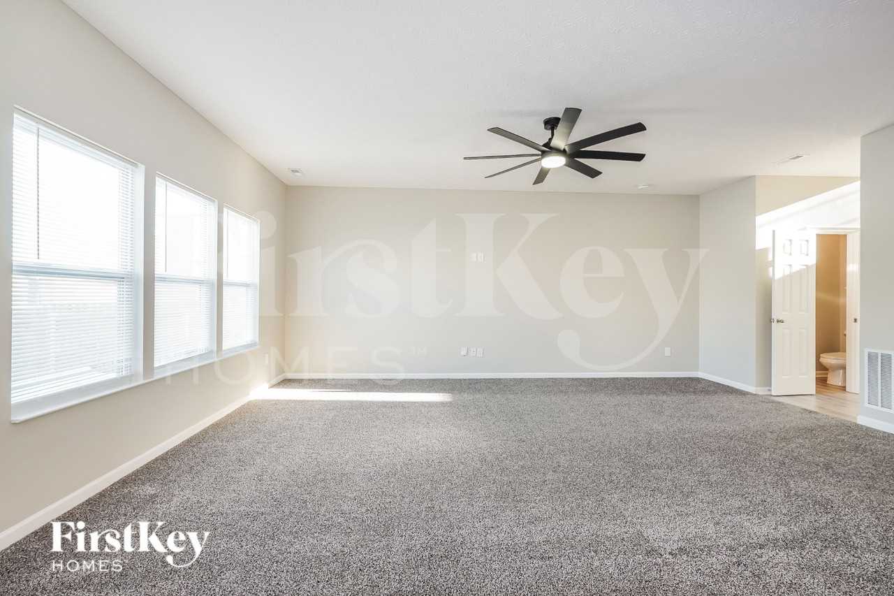 1594 Lewes Castle Dr - Photo 2 of 19