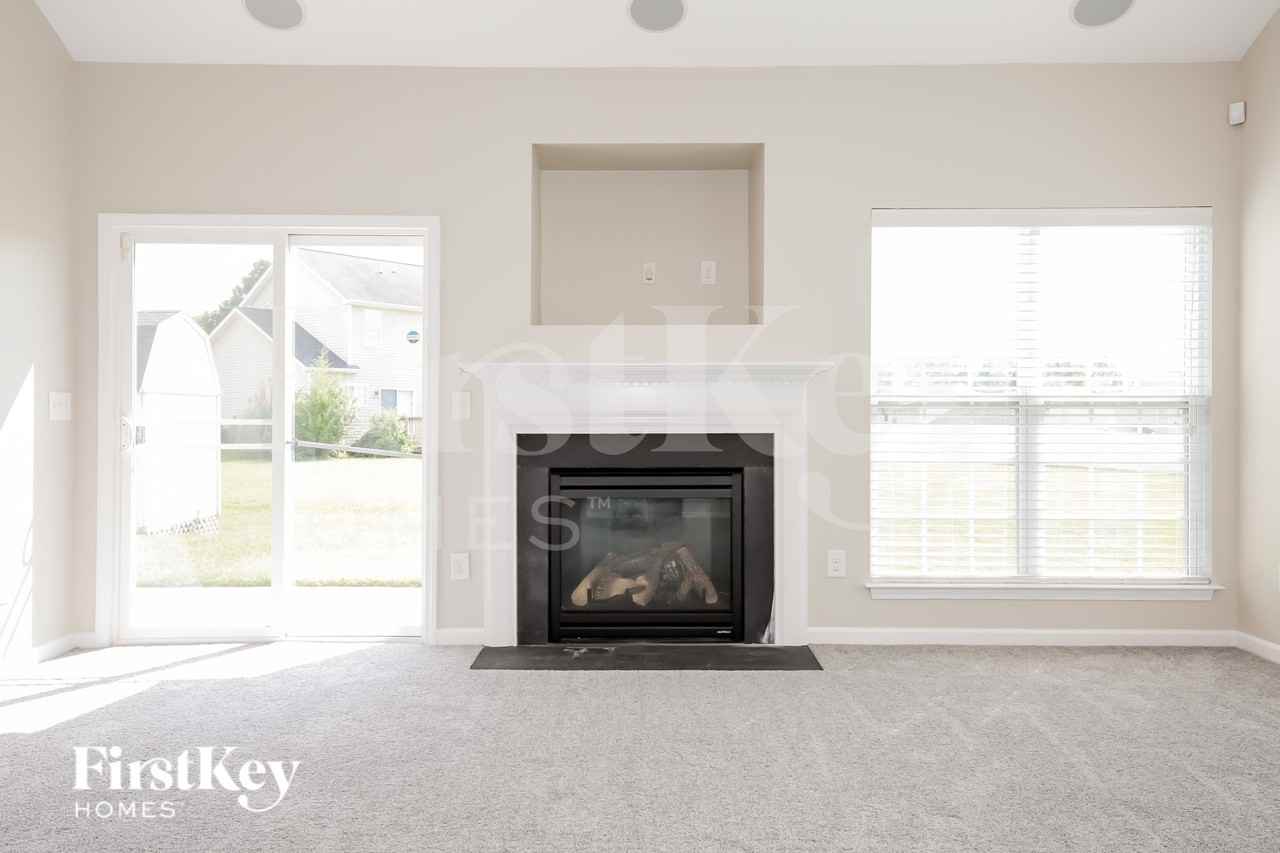 6806 Championship Dr - Photo 3 of 19