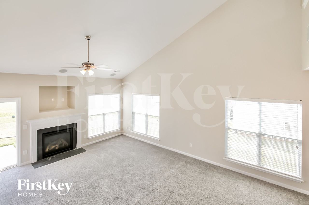 6806 Championship Dr - Photo 6 of 19