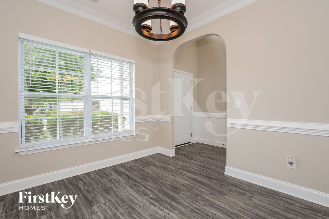 5416 Esher Dr - Photo 6 of 18