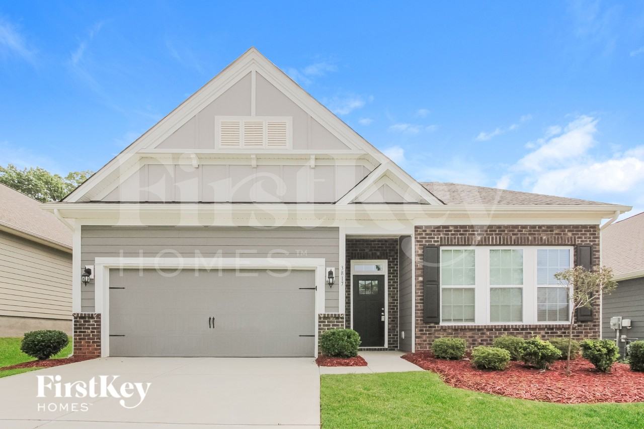 3817 Norman View Dr - Photo 2 of 18