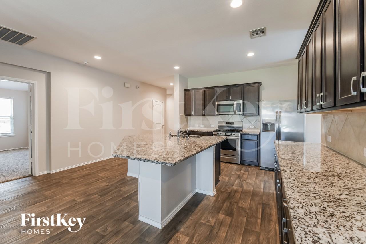 15214 Stulan Burn Dr - Photo 7 of 18